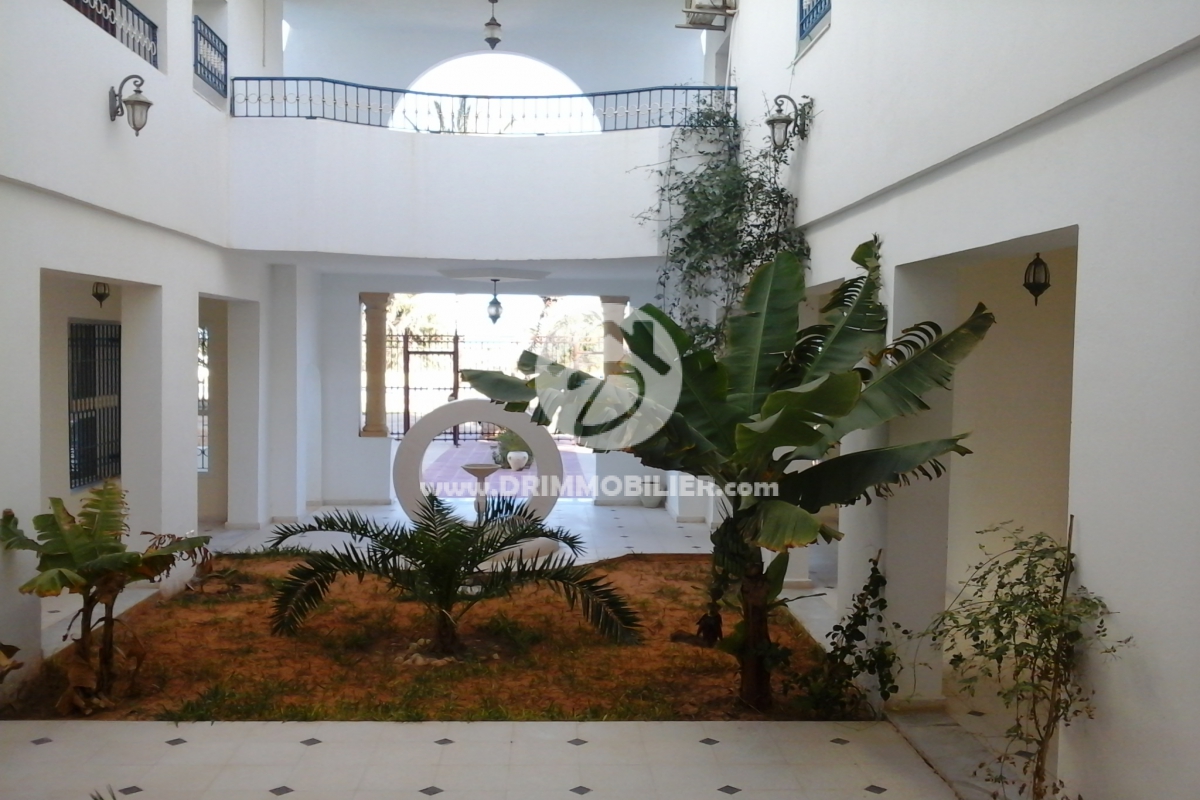 L 01 -                            بيع
                           Appartement Meublé Djerba